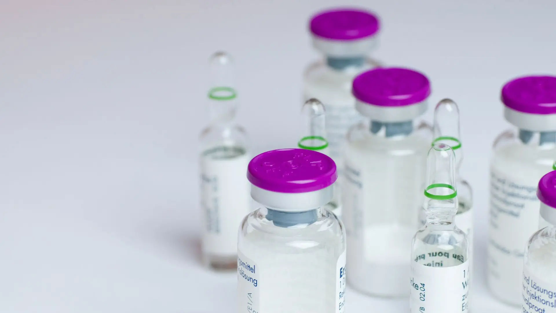 Pharmacie flacons ampouless